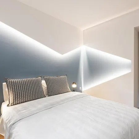 Innovative 2-br Futuristic Flat In Ladadika * Tessalónica