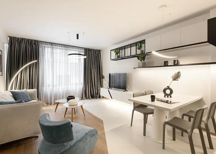 Innovative 2-br Futuristic Flat In Ladadika Apartamento Tessalónica